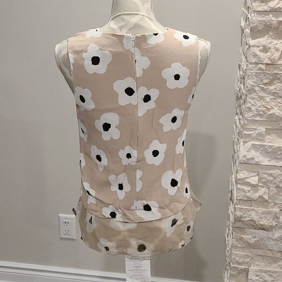 Kate Spade sleeveless floral top w/ silk under layer - Picture 6 of 8